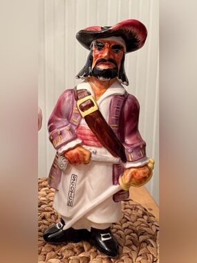 Rare Mid-Century Modern (MCM) Pirate Barware by SWANK (Japan)- Vintage